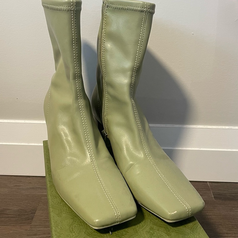 Oak + Fort Square Toe Leather Boots – Sage Green
